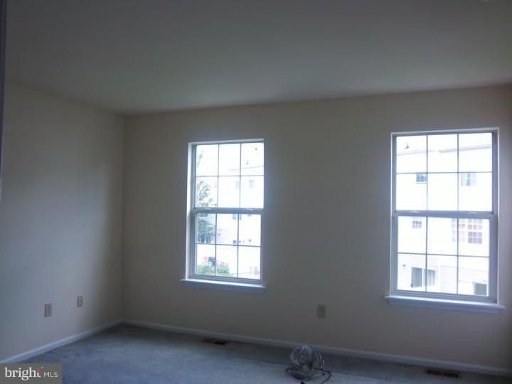 740 Rutland Court Sewell, NJ 08080 - Photo 9 of 12 Gallery Image 9