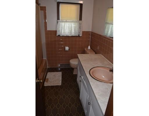 92 Rogers Road East Longmeadow, MA 01028 - Photo 12 of 30 Gallery Image 12