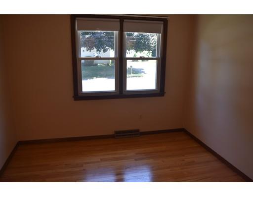 92 Rogers Road East Longmeadow, MA 01028 - Photo 14 of 30 Gallery Image 14