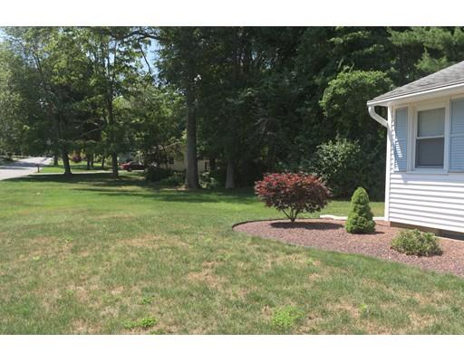 92 Rogers Road East Longmeadow, MA 01028 - Photo 5 of 30 Gallery Image 5