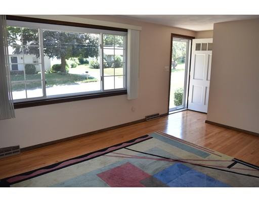 92 Rogers Road East Longmeadow, MA 01028 - Photo 6 of 30 Gallery Image 6