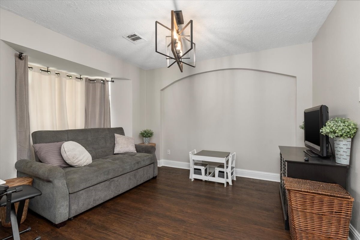 283 Shekel Lane Houston, TX 77015 - Photo 23 of 47