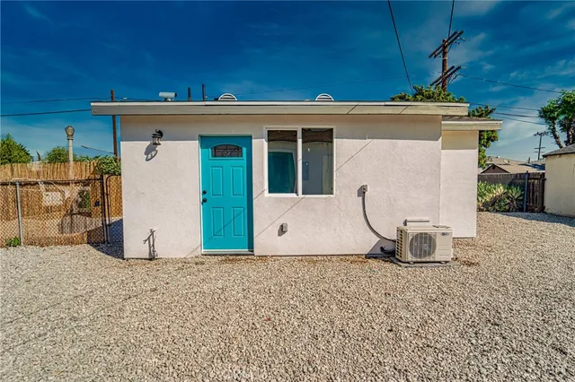 $2,350 | 11420 Clovis Avenue, Los Angeles, CA 90059