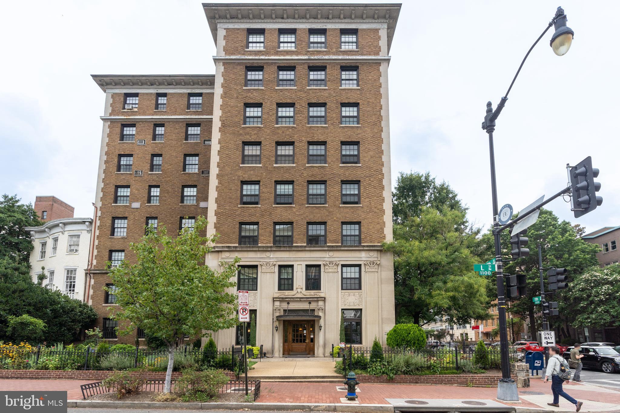 1101 L Street Northwest, Unit 608 Washington, DC 20005 - Photo 3 of 19