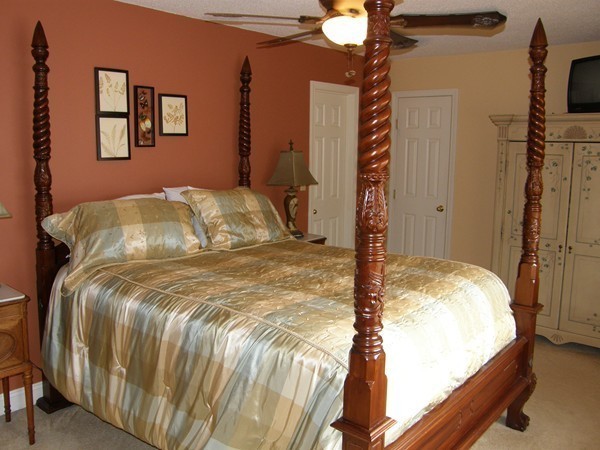 8 Grover Lane Foxboro, MA 02035 - Photo 13 of 30 Gallery Image 13