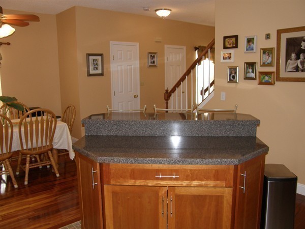 8 Grover Lane Foxboro, MA 02035 - Photo 6 of 30 Gallery Image 6