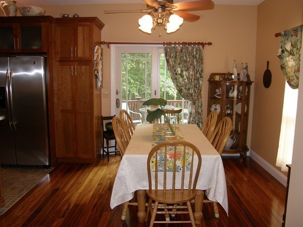 8 Grover Lane Foxboro, MA 02035 - Photo 8 of 30 Gallery Image 8