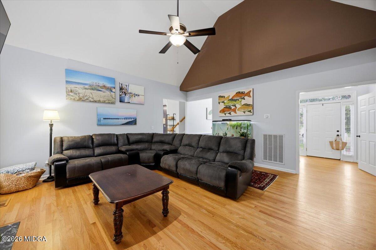 529 Edgefield Way Macon, GA 31210 - Photo 5 of 49 Living Room
