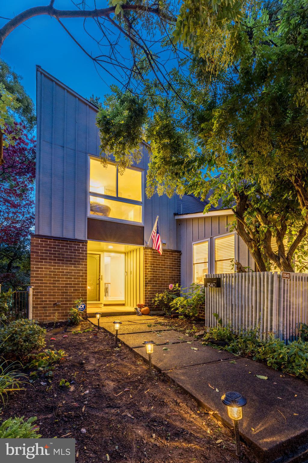 11540 Links Drive Reston, VA 20190 - Photo 4 of 53