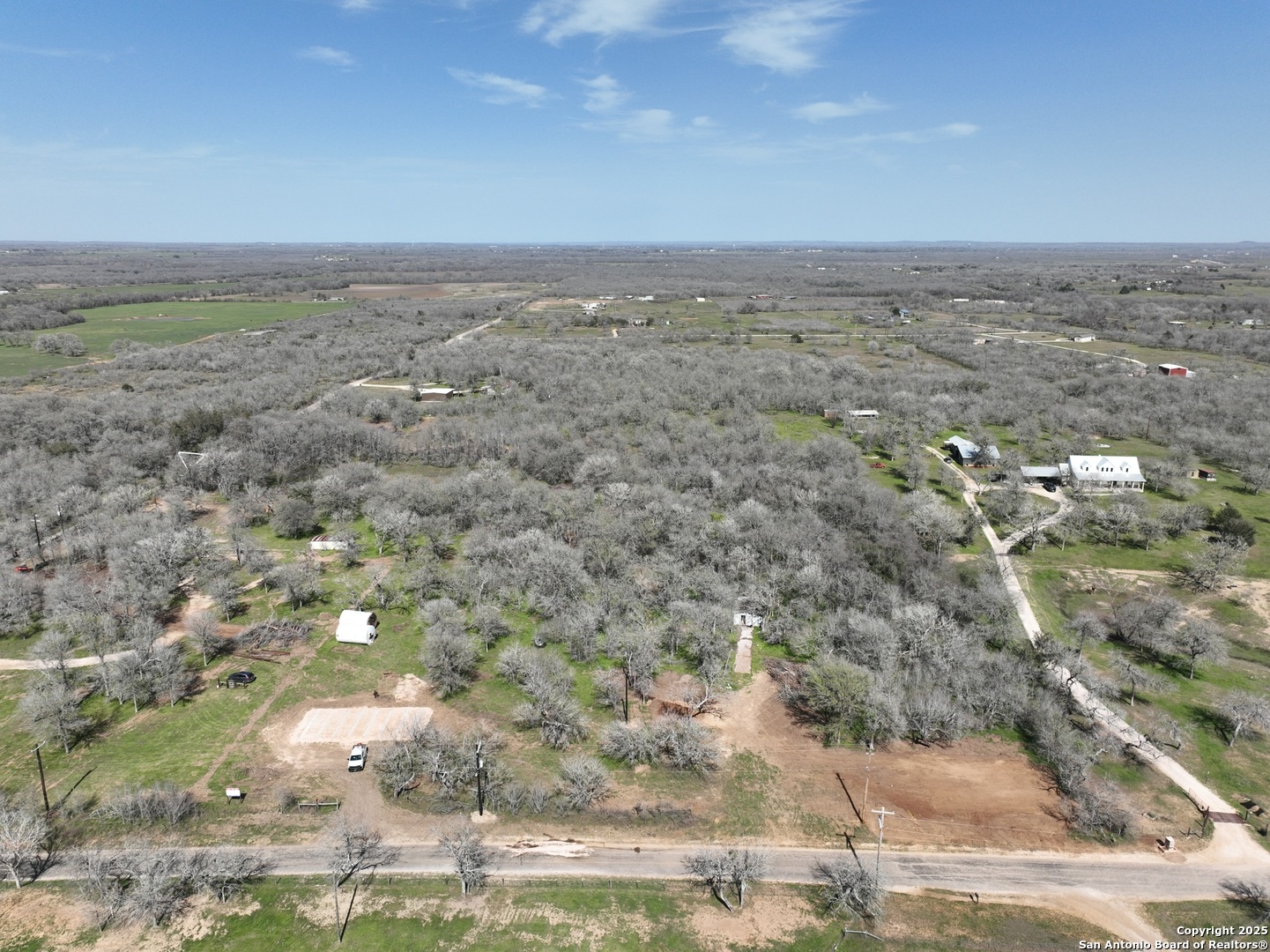 753 Roosevelt Road Kingsbury, TX 78638 - Photo 2 of 7