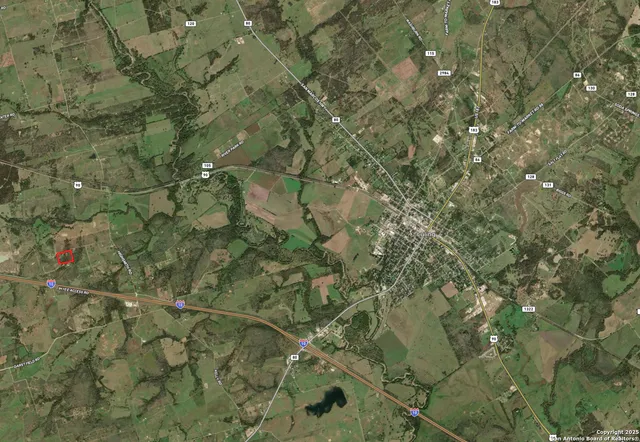 $125,000 | 753 Roosevelt Road, Kingsbury, TX 78638