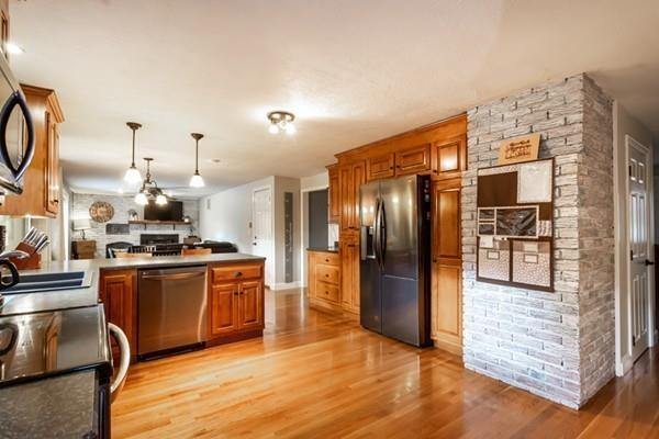 77 Neck Hill Road Mendon, MA 01756 - Photo 4 of 24 Gallery Image 4