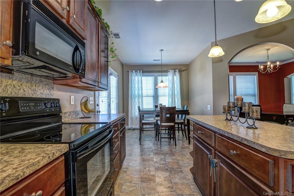 11107 Greenhead View Road Charlotte, NC 28262 - Photo 11 of 24 Gallery Image 11