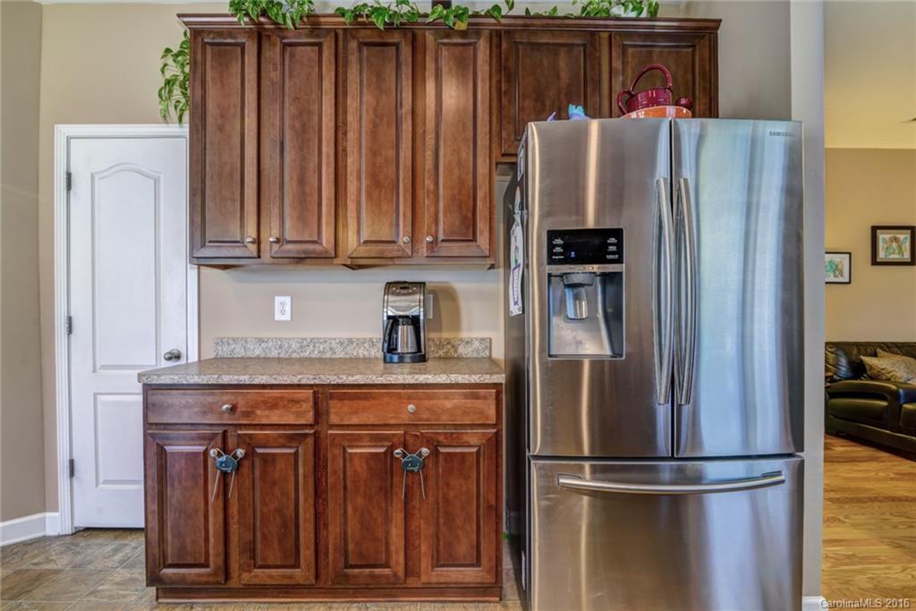 11107 Greenhead View Road Charlotte, NC 28262 - Photo 13 of 24 Gallery Image 13