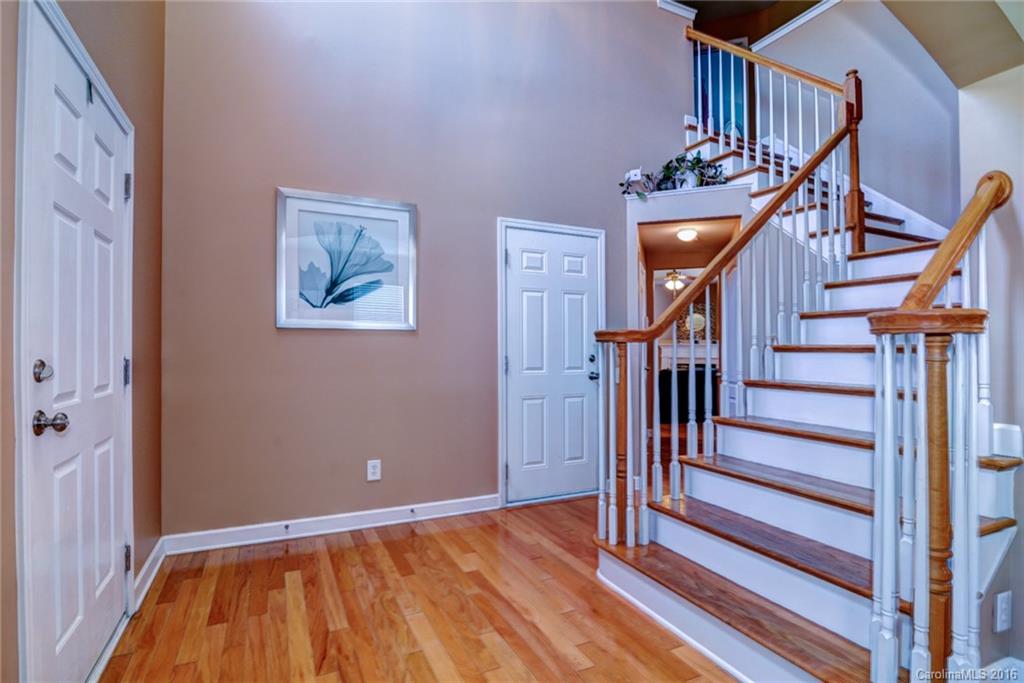 11107 Greenhead View Road Charlotte, NC 28262 - Photo 3 of 24 Gallery Image 3