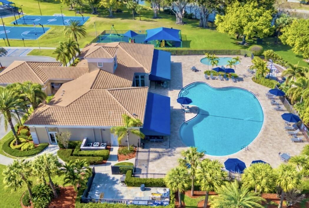 12671 Yardley Drive Boca Raton, FL 33428 - Photo 35 of 36 Boca Falls