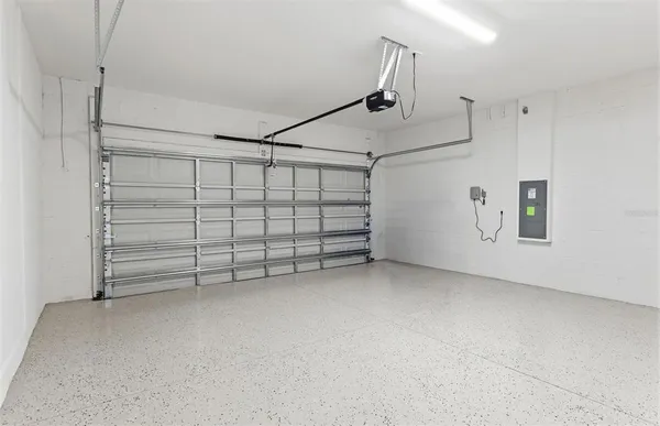 $424,480 | 11249 Sycamore Glen Road, Thonotosassa, FL 33592