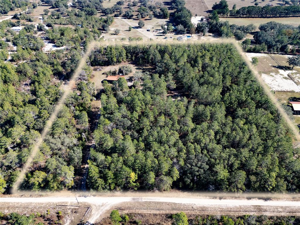 18129 Southwest 200th Street Archer, FL 32618 - Photo 23 of 24 an aerial view of a house with a yard