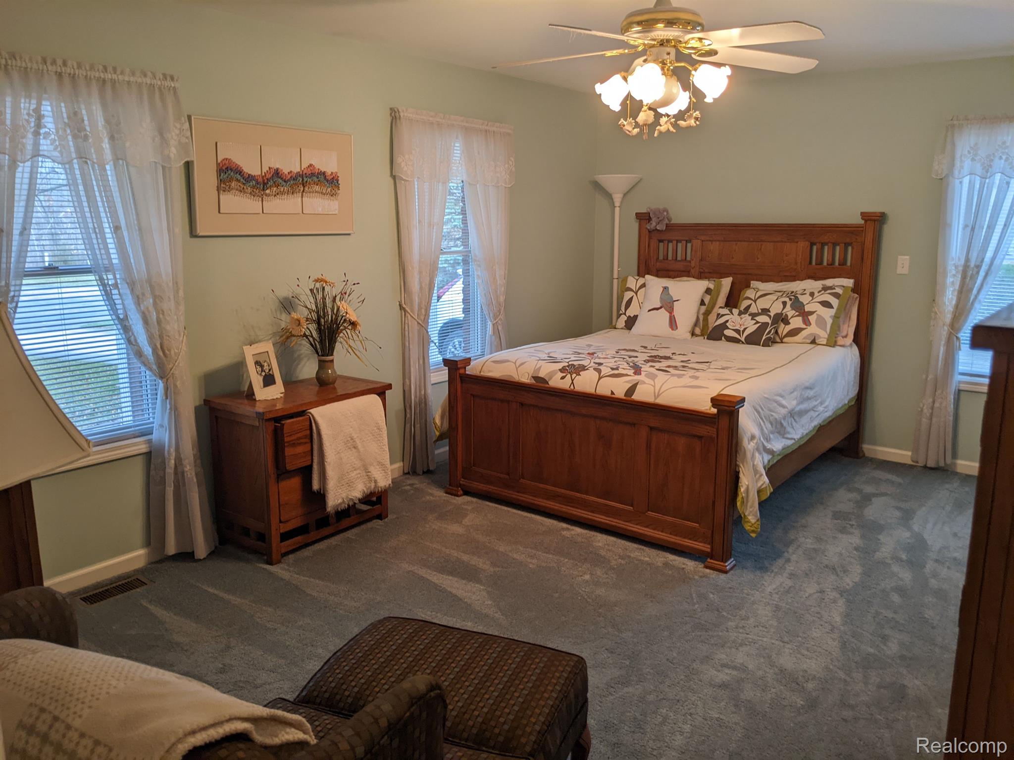 9345 Foley Crossing Fenton, MI 48430 - Photo 22 of 58 MasterBedroom