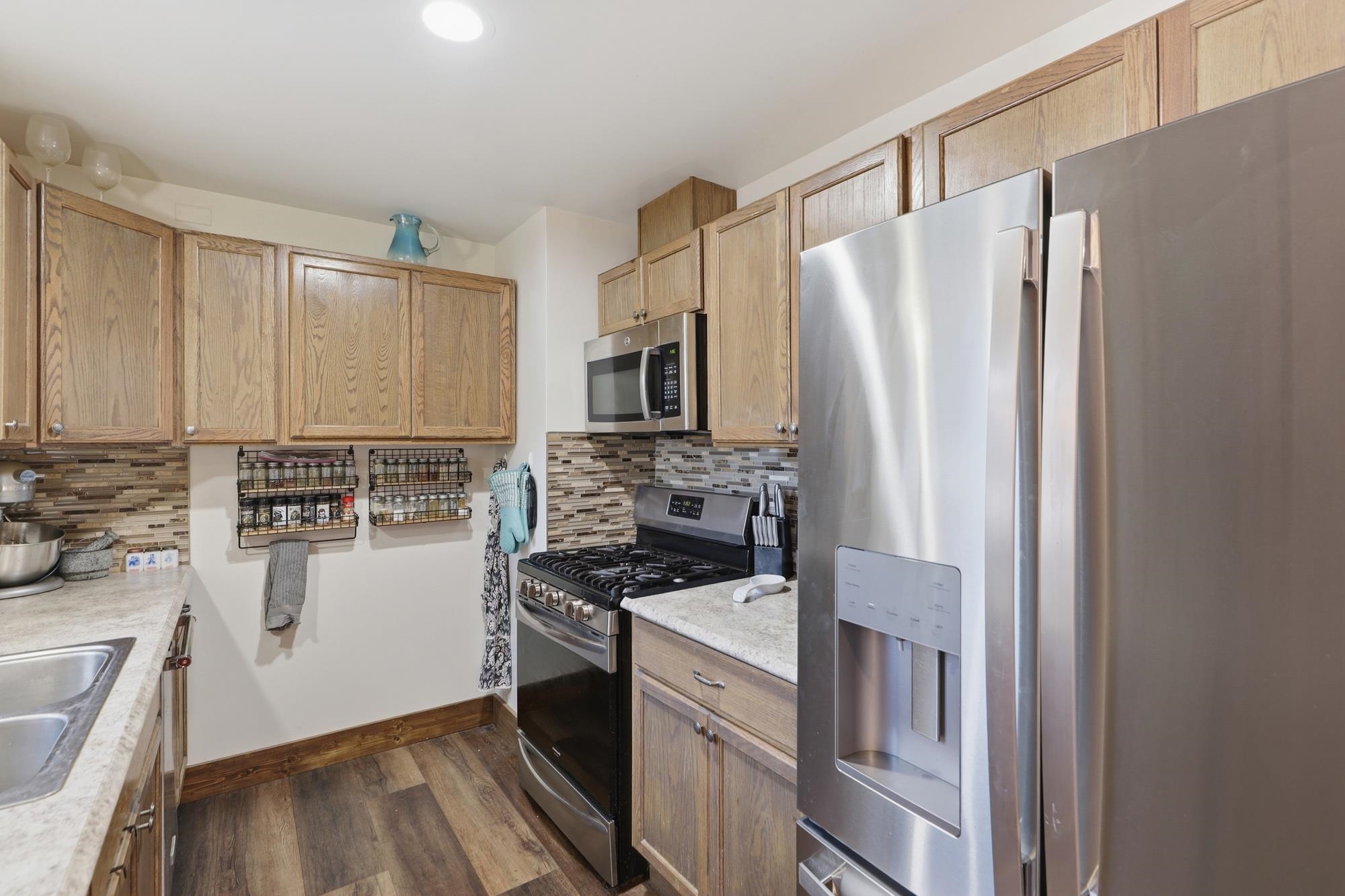 3617 North Center Road Spokane Valley, WA 99212 - Photo 11 of 47