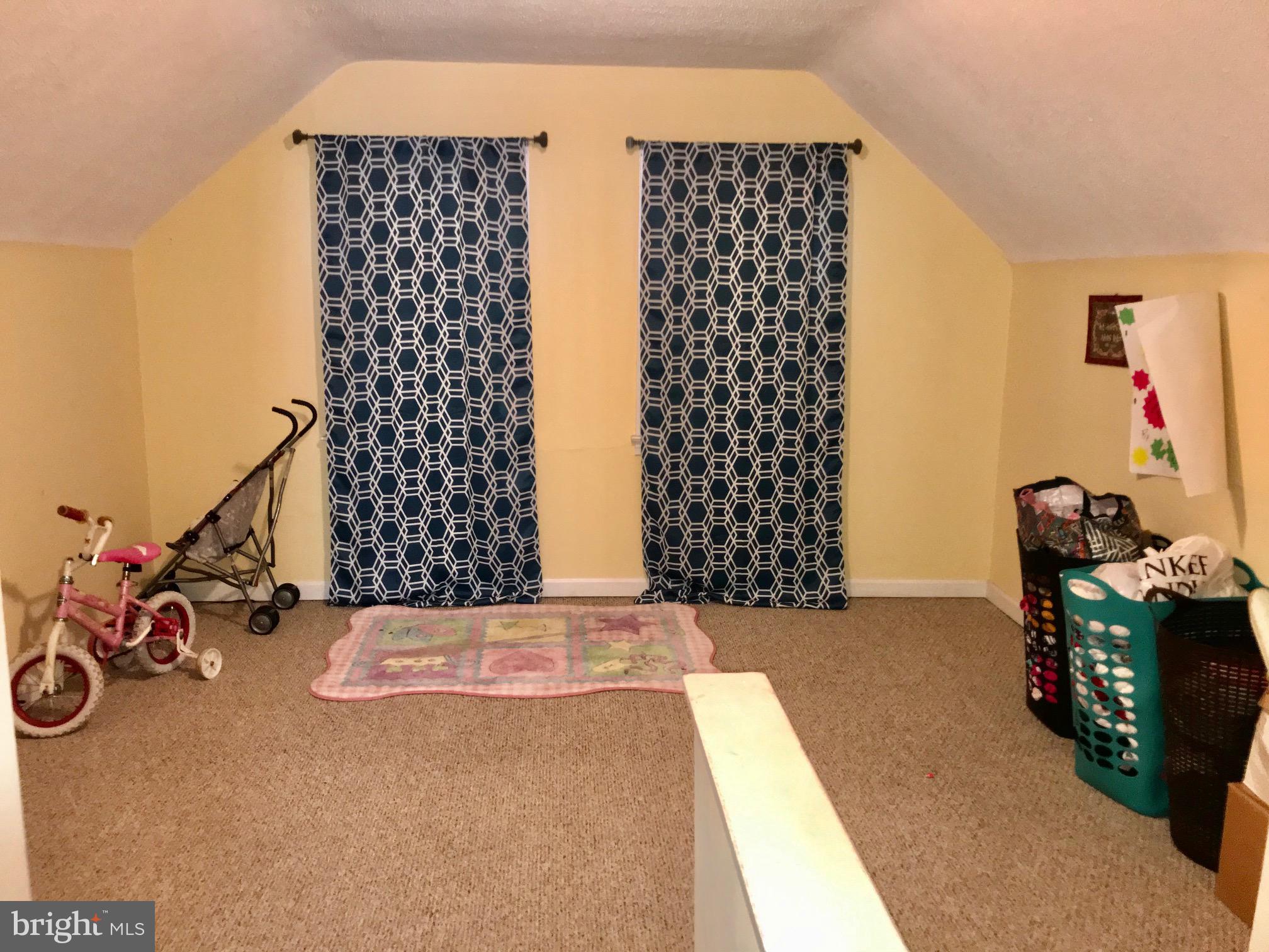 307 Edwards Drive Brookhaven, PA 19015 - Photo 20 of 33 Bedrooms 2