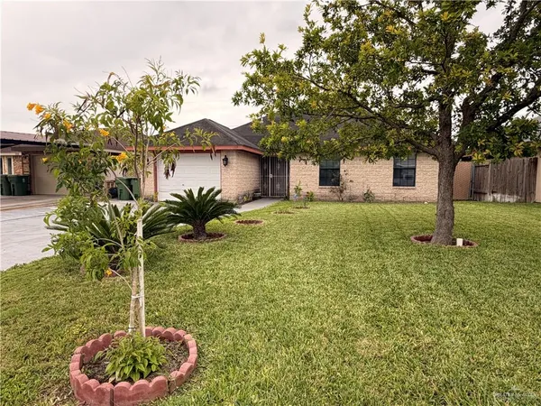$1,750 | 357 Pine Creek, Alamo, TX 78516