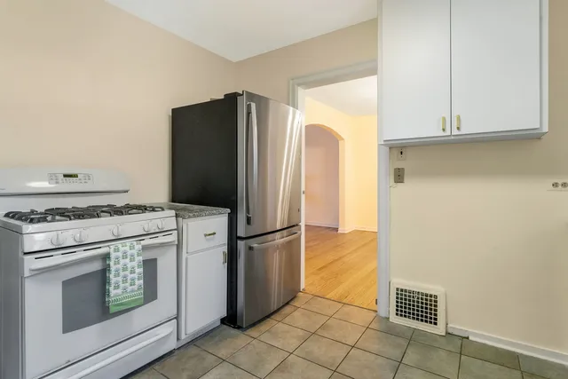 $450,000 | 1927 Warren Street, Evanston, IL 60202