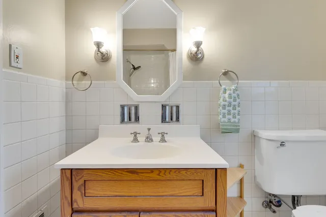 $450,000 | 1927 Warren Street, Evanston, IL 60202