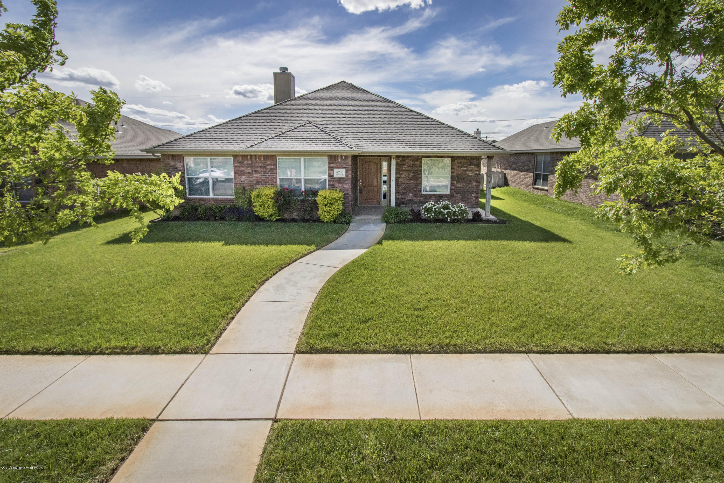 4208 Ross Street Amarillo, TX 79118 - Photo 2 of 31 002
