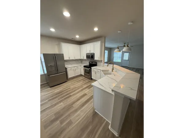 $2,350 | 8938 Headstall Drive, Tomball, TX 77375