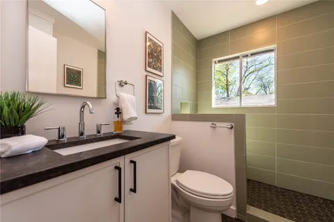 $1,250,000 | 4717 Avenue H, Austin, TX 78751