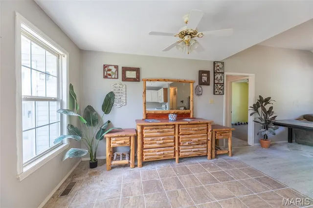 $250,000 | 8858 State Highway, Gatewood, MO 63942