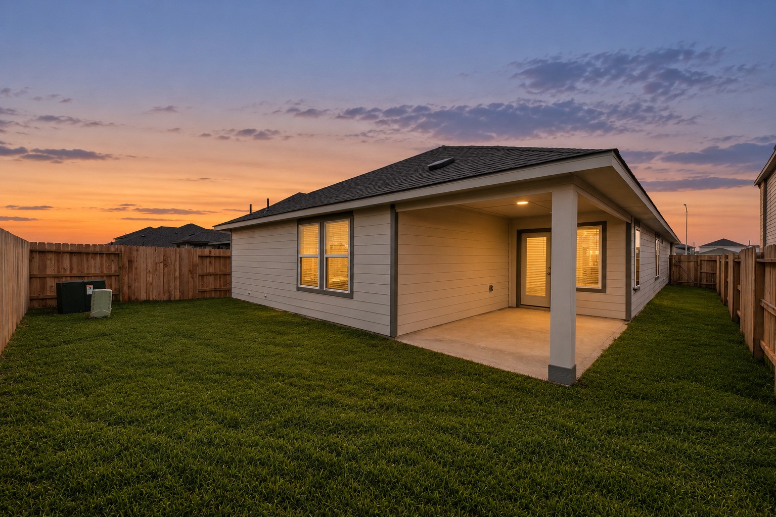 6611 Castella Drive Rosharon, TX 77583 - Photo 28 of 31 The covered patio and fenced backyard create an inviting place to unwind at the end of the day.