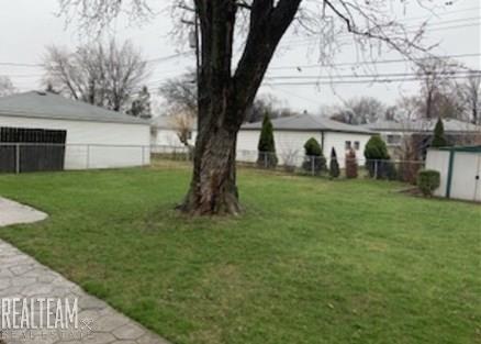 8460 Busch Street Center Line, MI 48015 - Photo 26 of 27 50009382-25.JPG