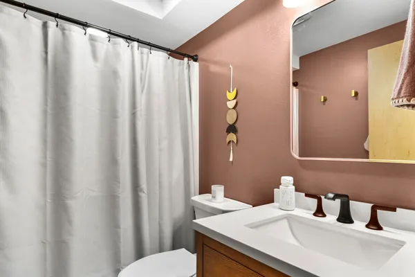 $425,000 | 1014 Spaight Street, Unit 9, Madison, WI 53703