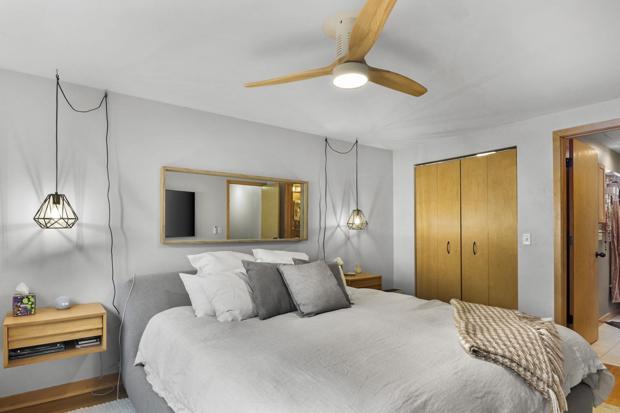 1014 Spaight Street, Unit 9 Madison, WI 53703 - Photo 14 of 36