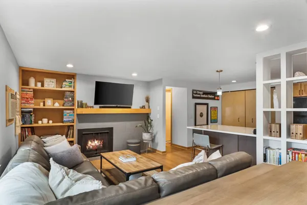 $425,000 | 1014 Spaight Street, Unit 9, Madison, WI 53703