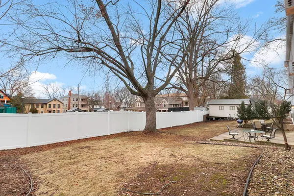 $425,000 | 1014 Spaight Street, Unit 9, Madison, WI 53703