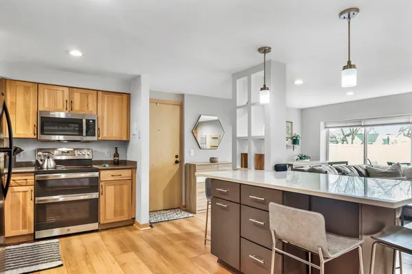$425,000 | 1014 Spaight Street, Unit 9, Madison, WI 53703