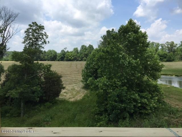 1704 Meremont Ridge Road Louisville, KY 40245 - Photo 15 of 41 meremont backyard