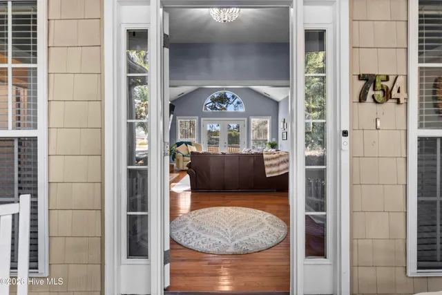 $499,000 | 754 Country Club Drive, Hampstead, NC 28443