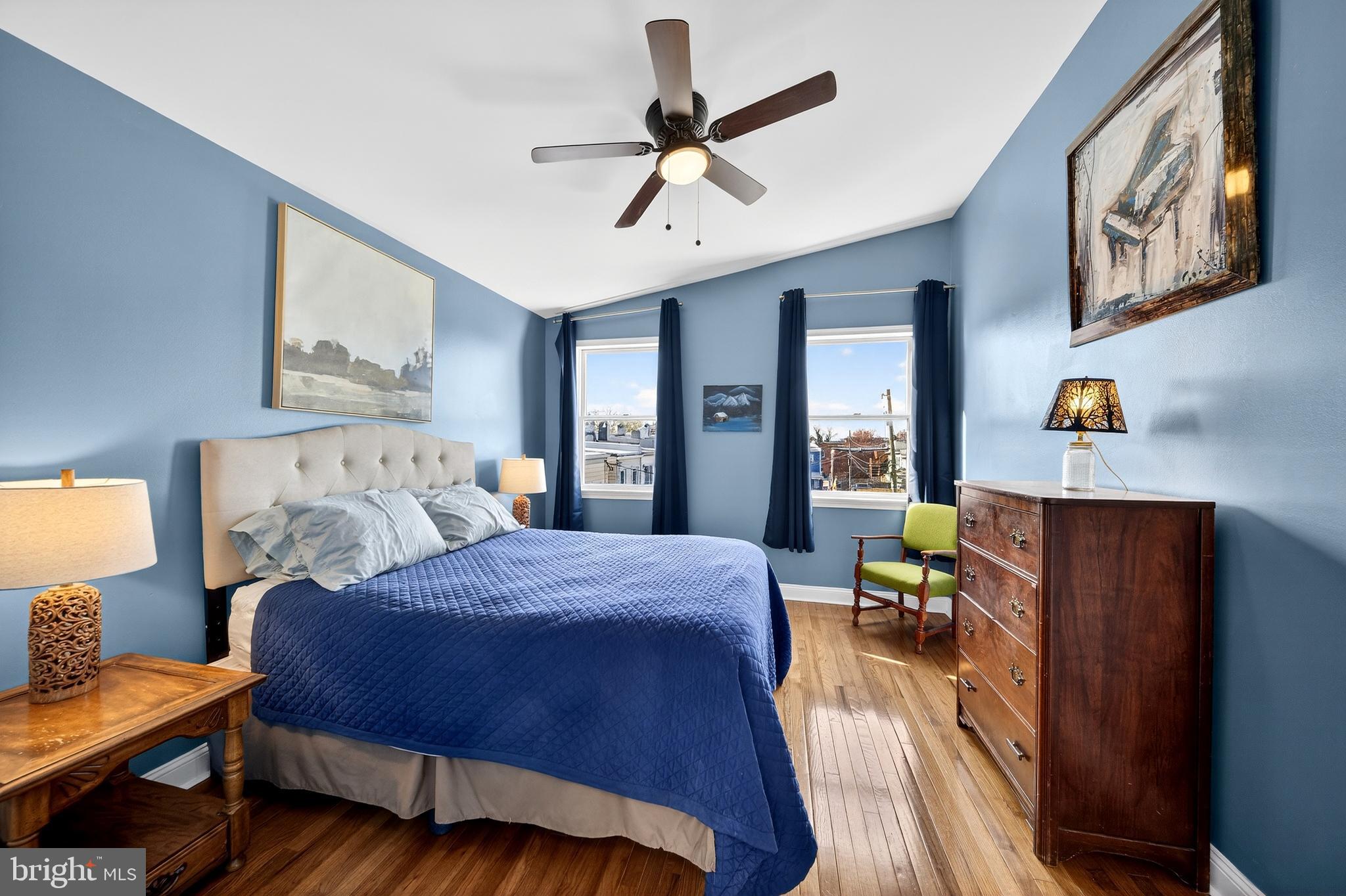 7 East Fort Avenue Baltimore, MD 21230 - Photo 6 of 73 a bedroom with a bed and wooden floor