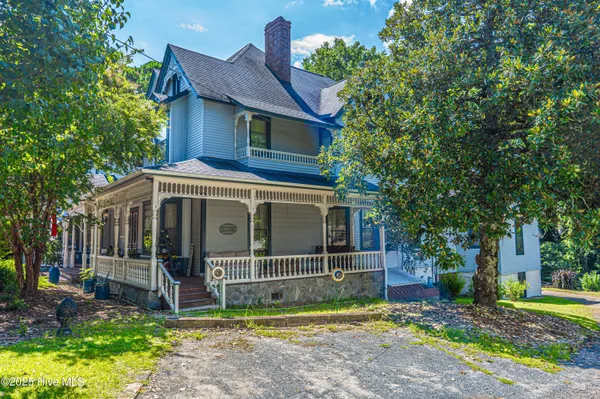 $776,400 | 301 McReynolds Street, Carthage, NC 28327