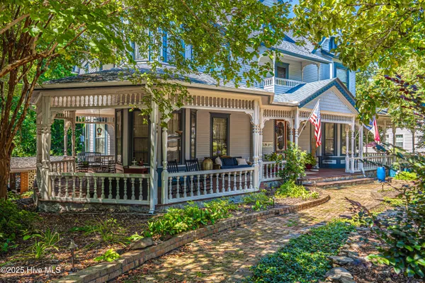 $776,400 | 301 McReynolds Street, Carthage, NC 28327