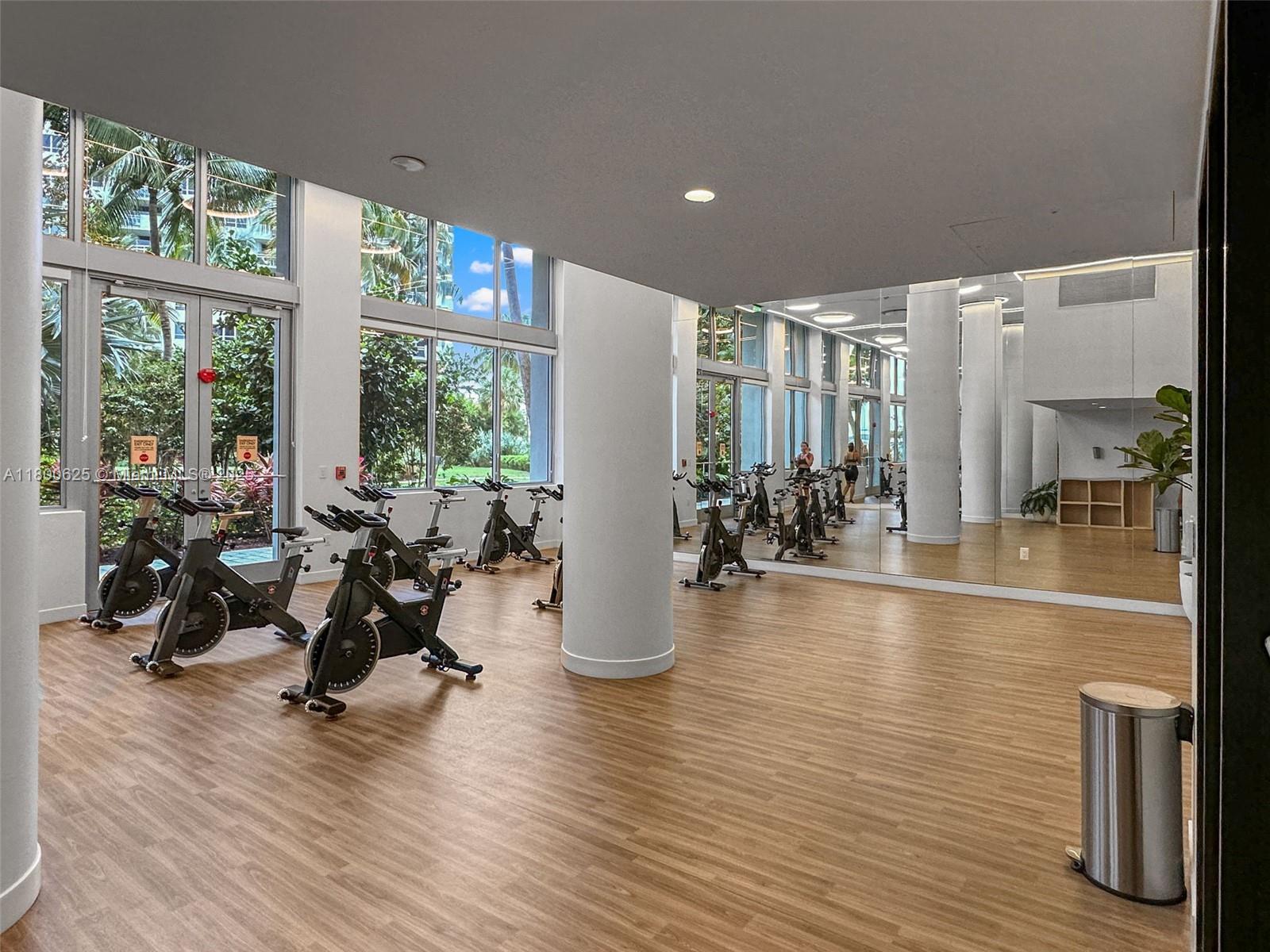 1500 Bay Road, Unit 648S Miami Beach, FL 33139 - Photo 28 of 38 Gallery Image 28
