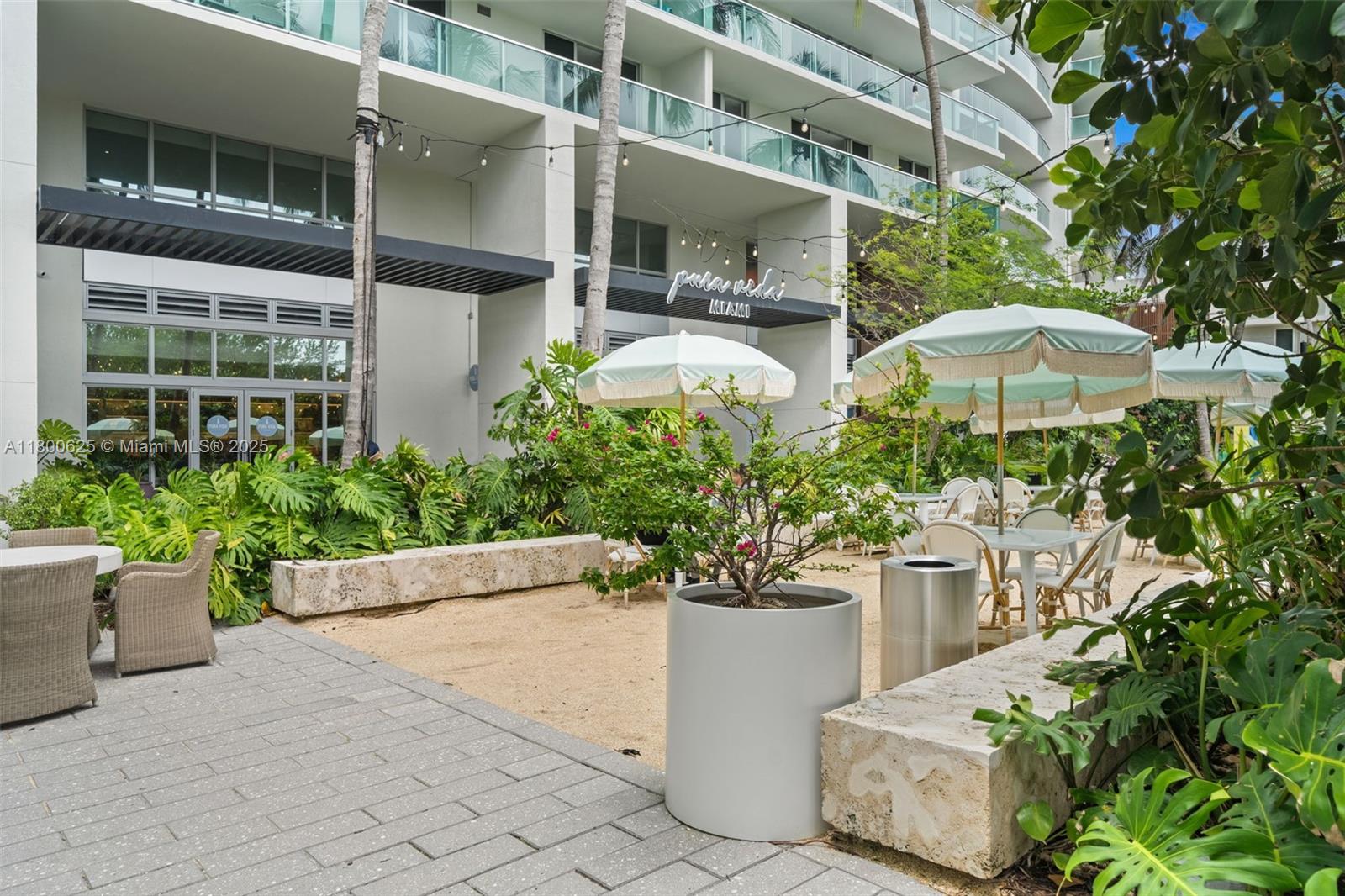 1500 Bay Road, Unit 648S Miami Beach, FL 33139 - Photo 5 of 38 Gallery Image 5