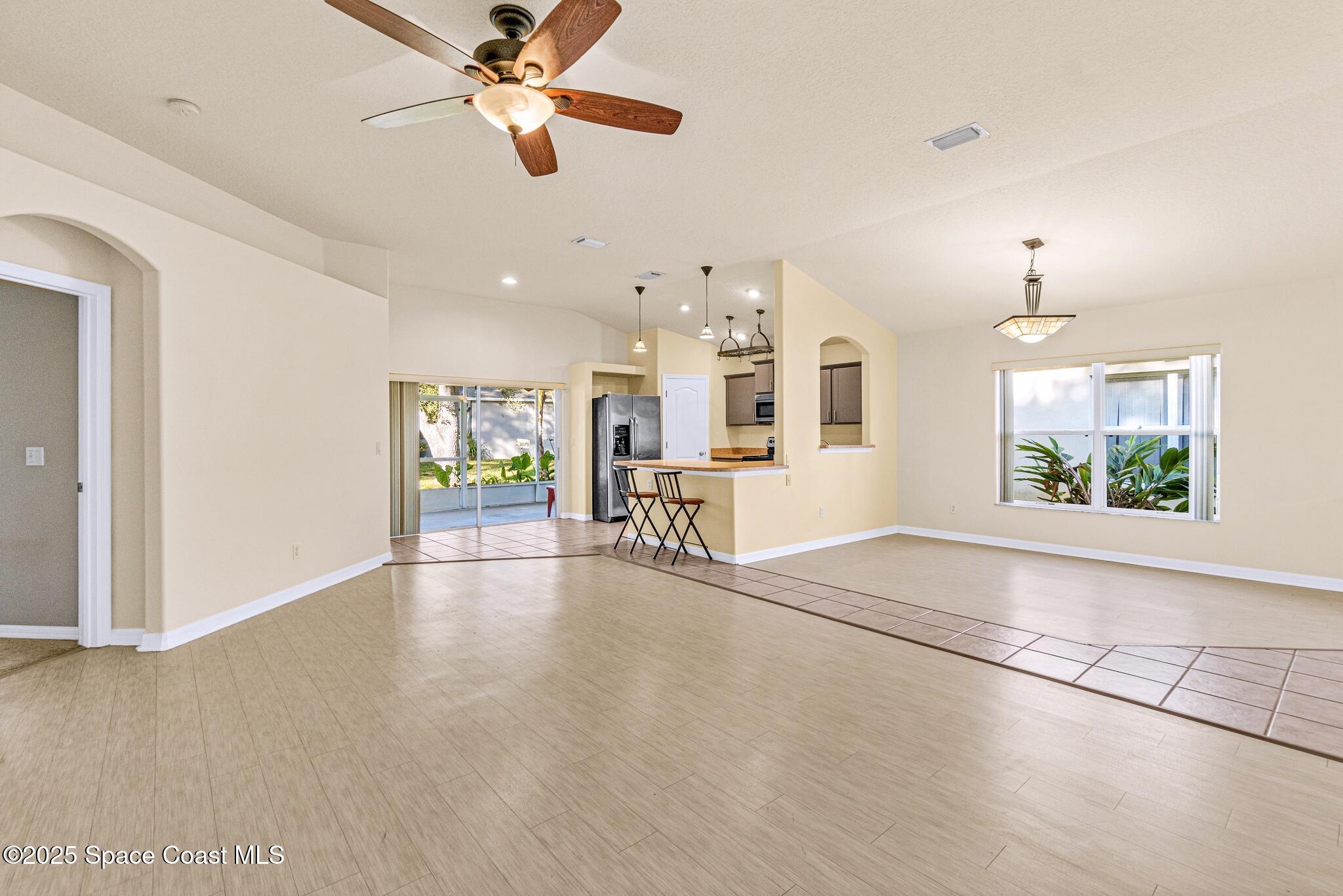 960 Villa Drive Melbourne, FL 32940 - Photo 13 of 45 Living Room