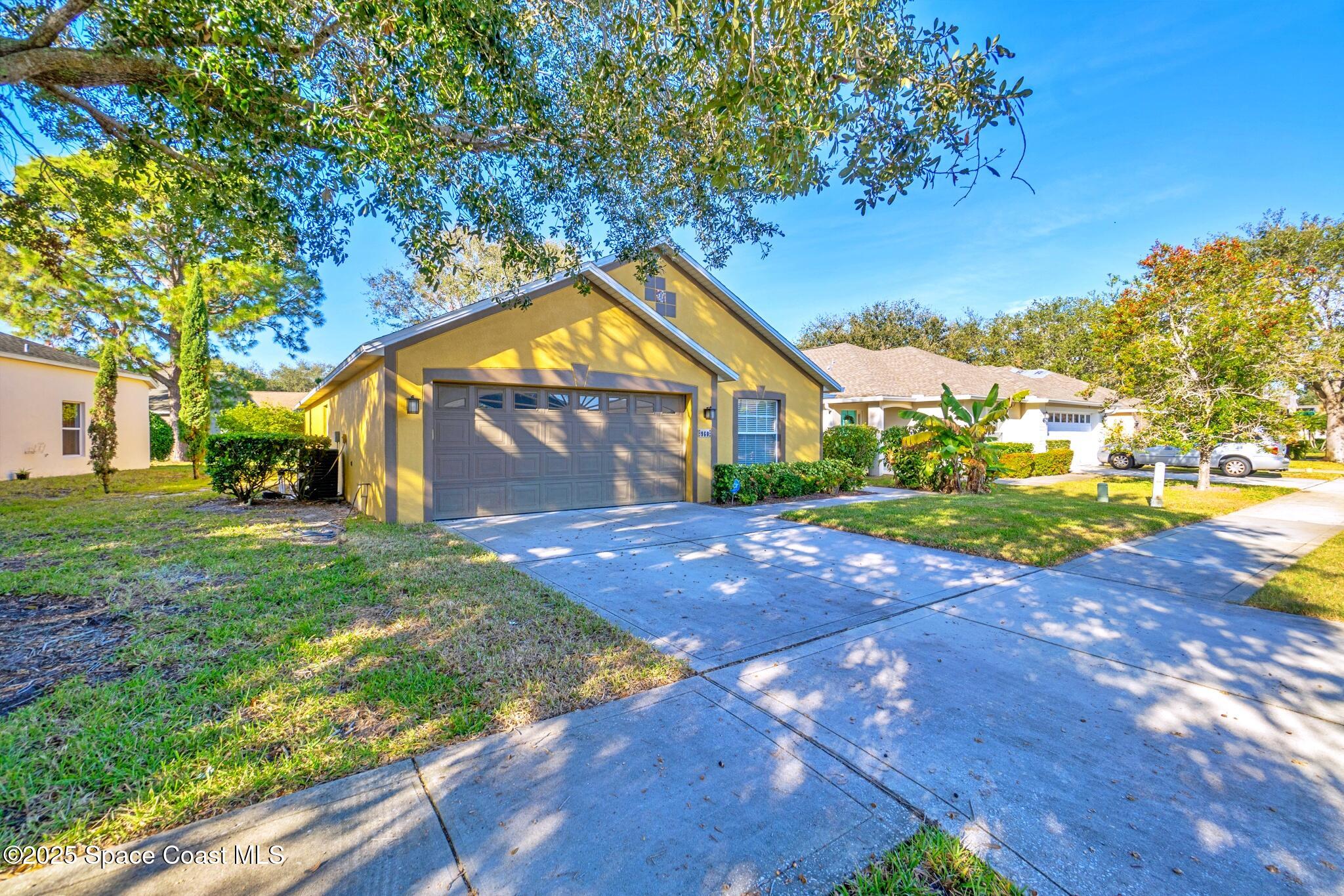 960 Villa Drive Melbourne, FL 32940 - Photo 3 of 45 Front View