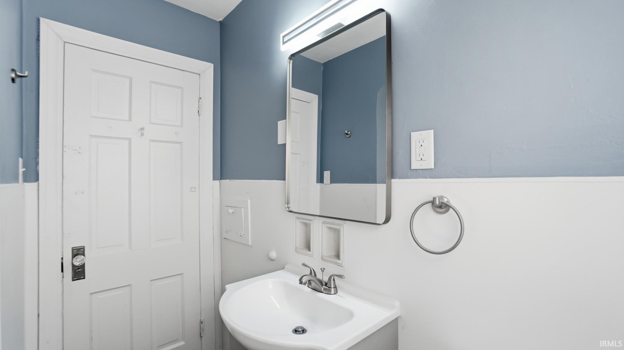 4105 Smith Street Fort Wayne, IN 46806 - Photo 19 of 36