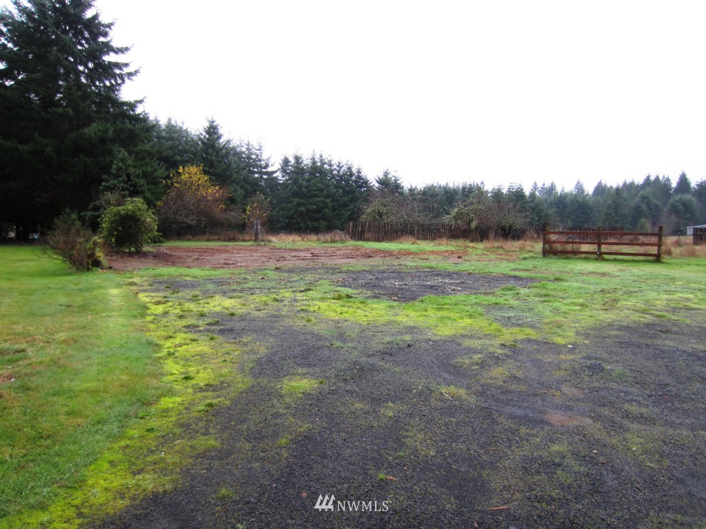 393 Hawkins Road Winlock, WA 98596 - Photo 3 of 5